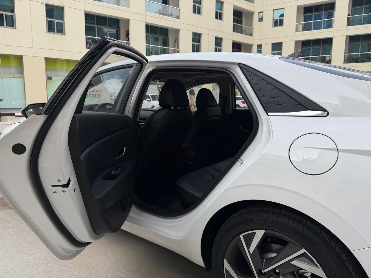 هيونداي إلانترا