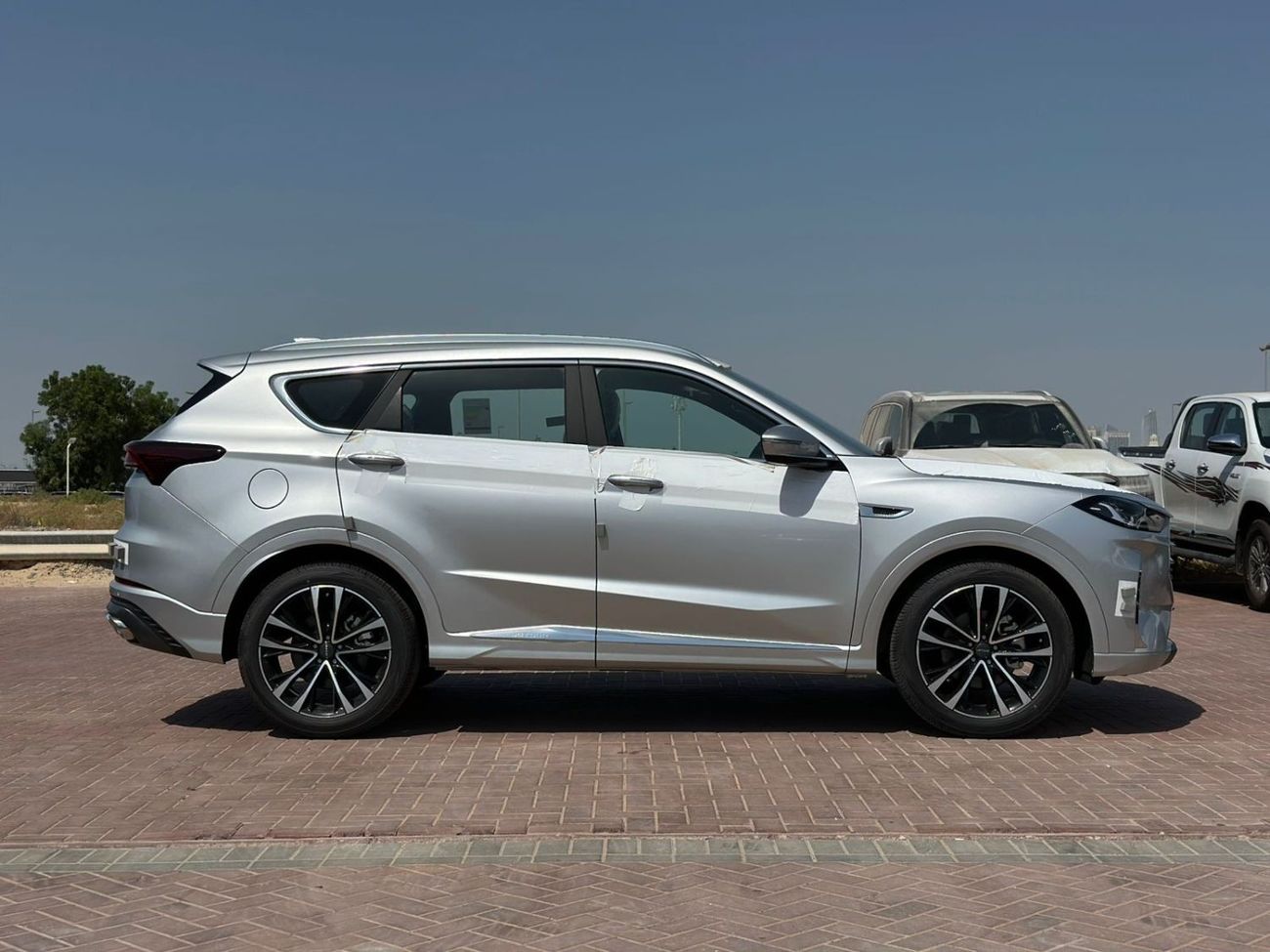 Jetour X70 JETOUR X70 PLUS 1.6L FWD 2025