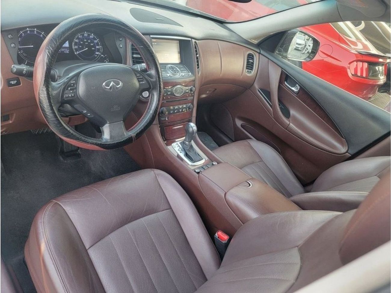 Infiniti QX50 Luxury