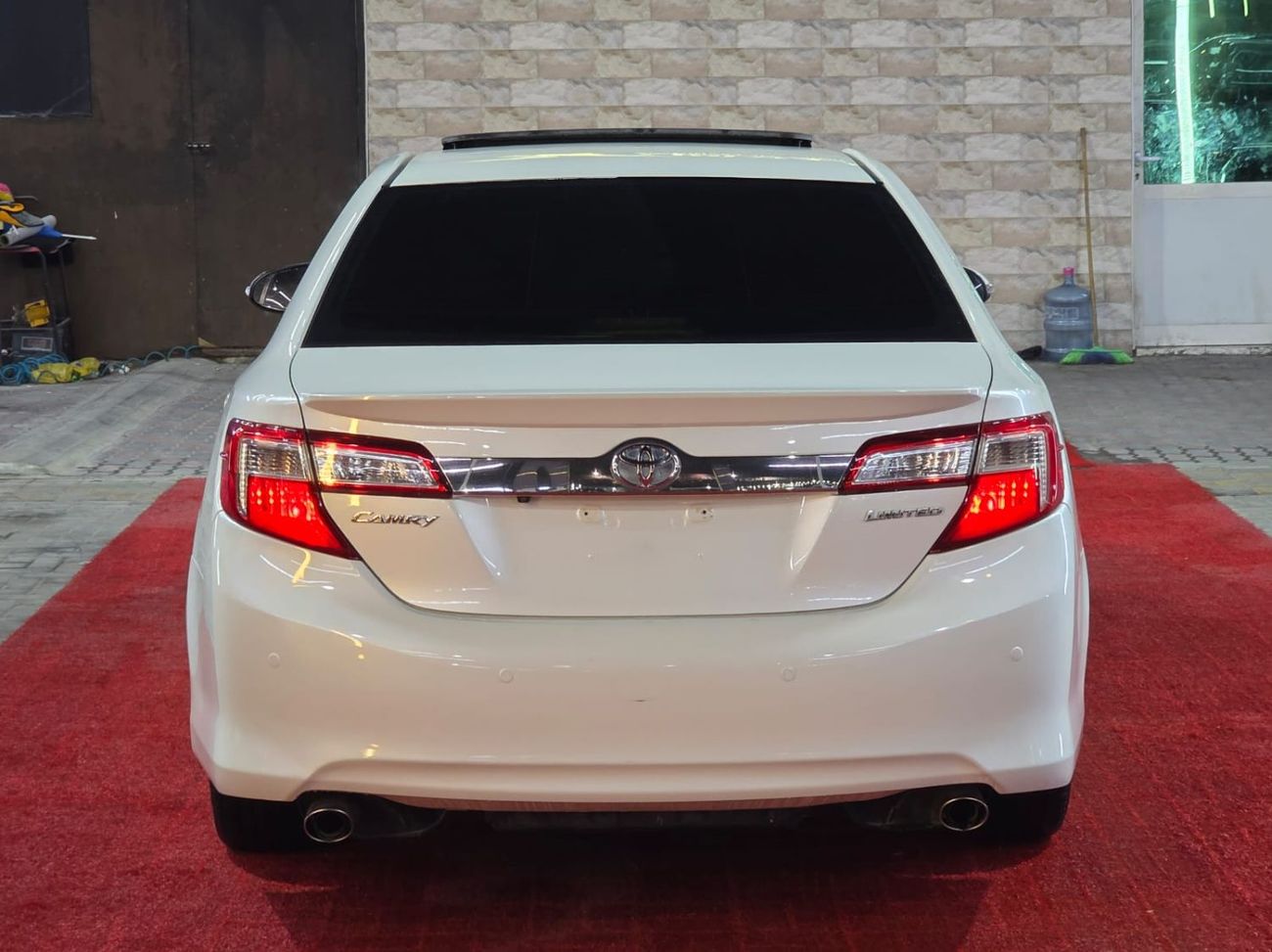 Toyota Camry Limited 2.5L