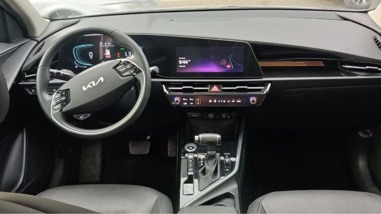 كيا نيرو kia niro hybrid 2022