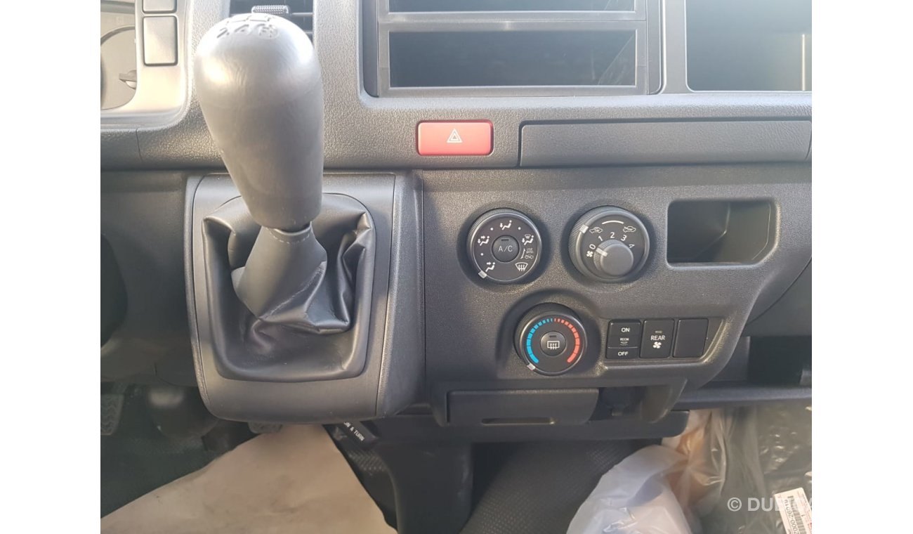 Toyota Hiace petrol  14 seat