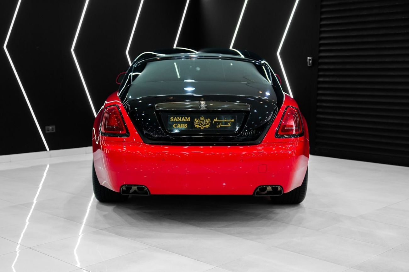 Rolls-Royce Wraith Black Badge, Two-Tone Exterior, Bespoke Audio, Starlight, GCC Specs!!