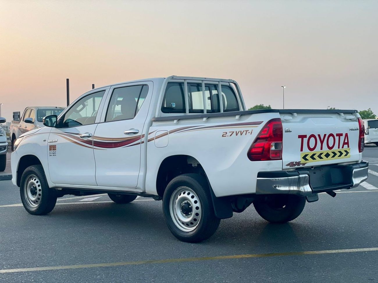 تويوتا هيلوكس 2019 Toyota Hilux GL 2.7L V4 - AWD 4x4 - Patrol Automatic - 149,000 km