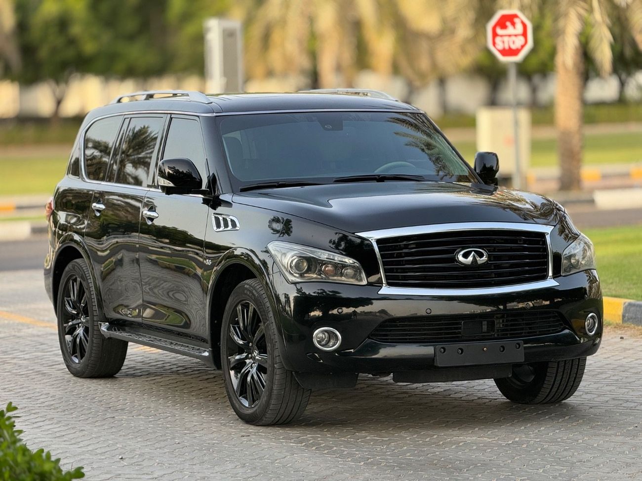 Infiniti QX80 Excellence 5.6L