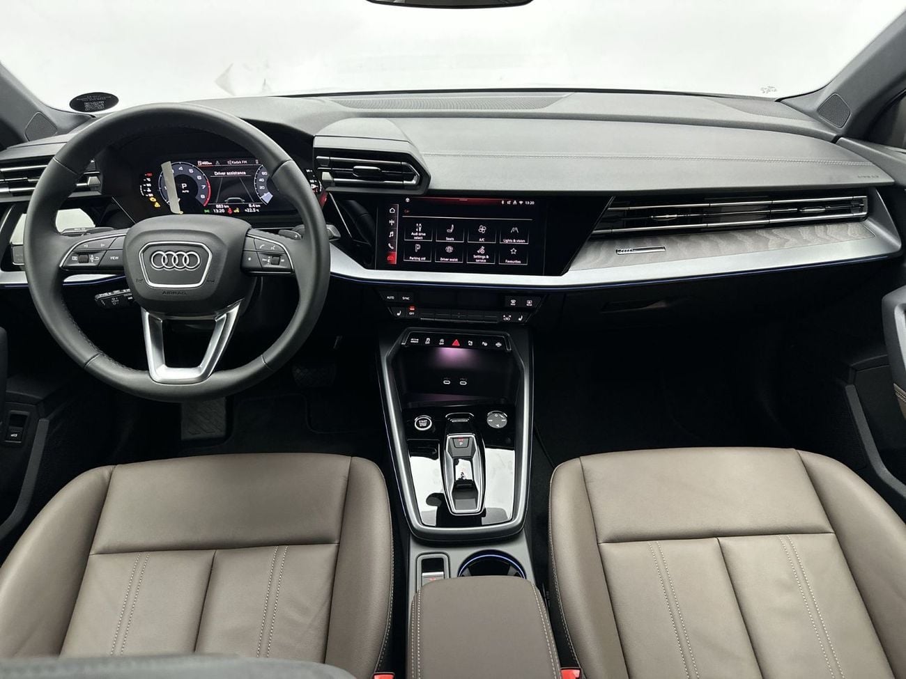 Audi A3 Sedan Advanced 35 TFSI 150hp Progress (Ref# 00373)