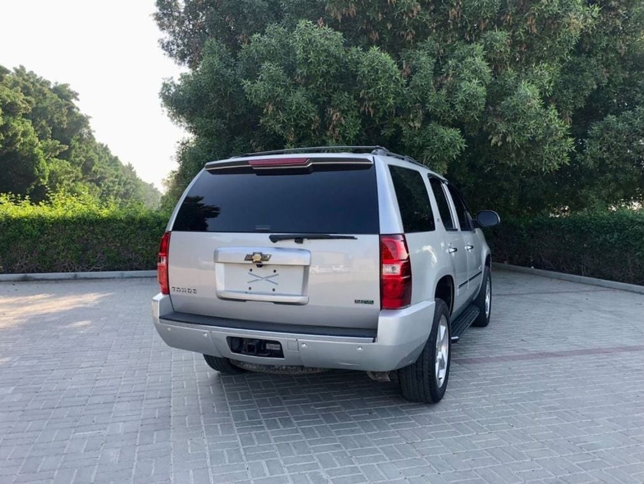 Chevrolet Tahoe LTZ 5.3L 4WD (8 Seater)