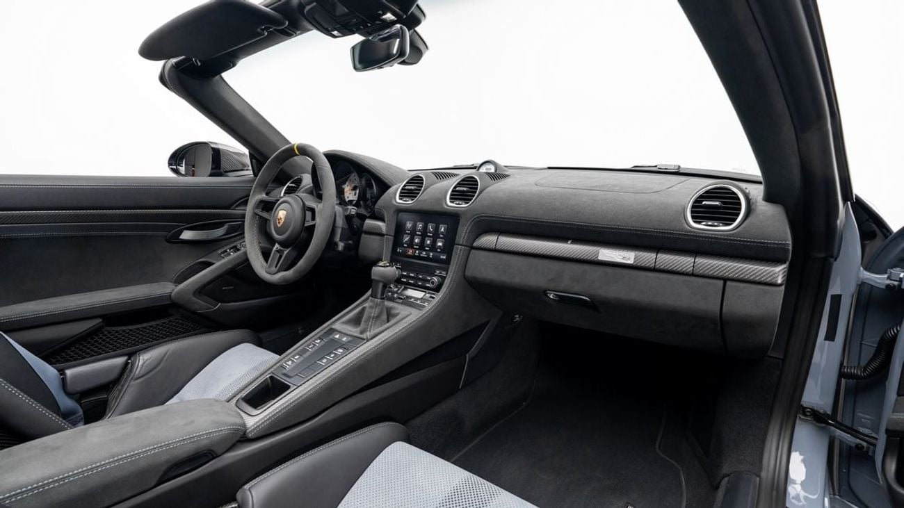 Porsche 718 Spyder RS Weissach - 2023 - Euro Specs