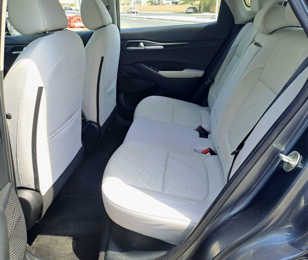 كيا سيلتوس EX 740-Monthly l GCC l Sunroof, Full Option I Accident Free