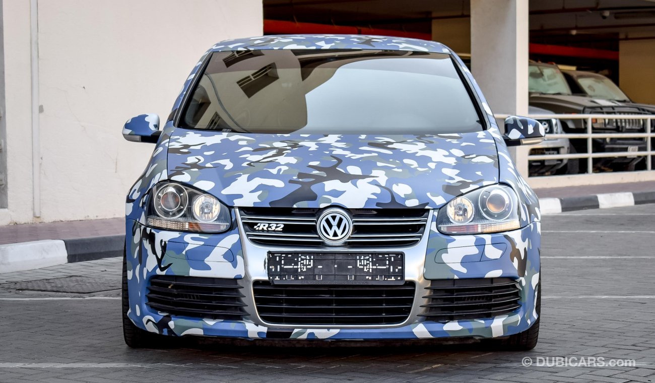 Volkswagen Golf R32