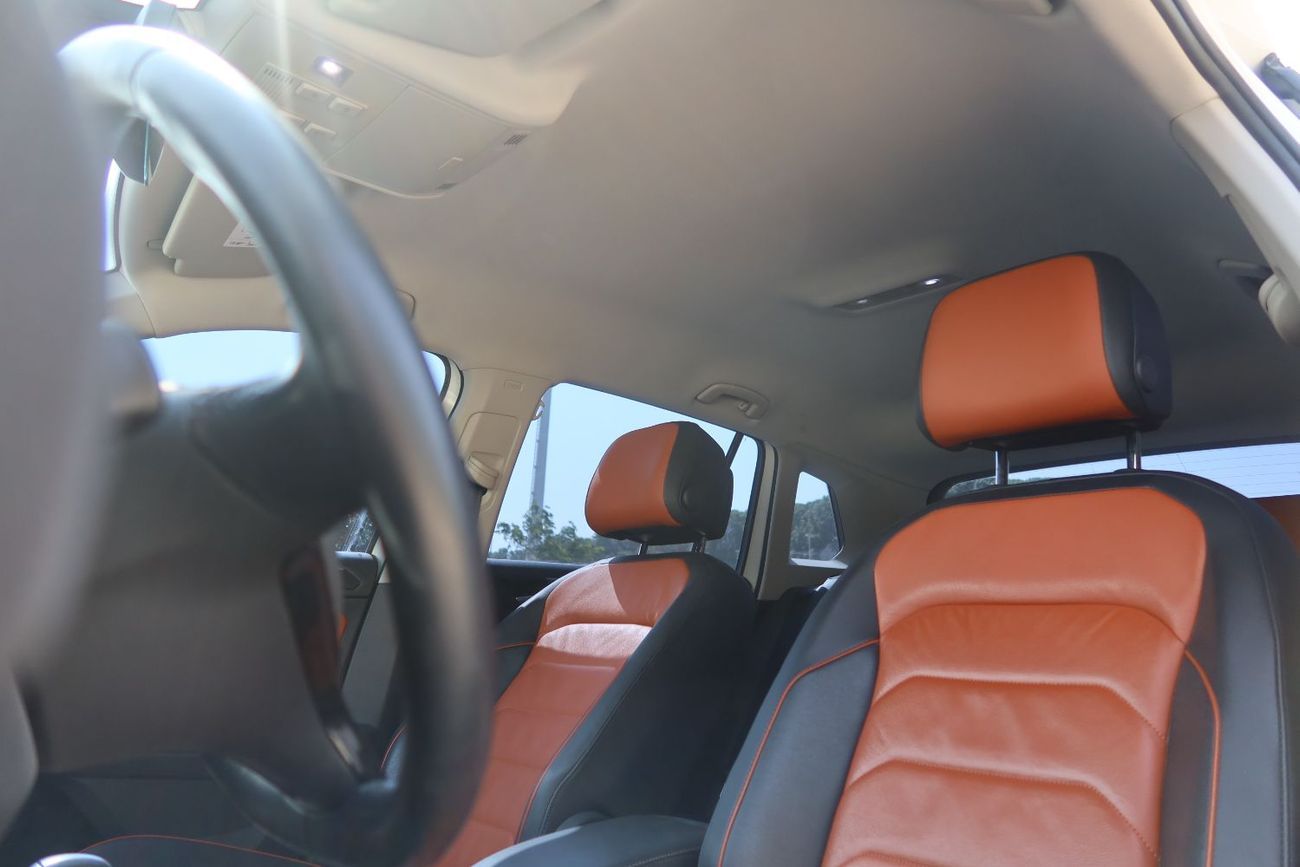 فولكس واجن تيجوان SE 2.0L