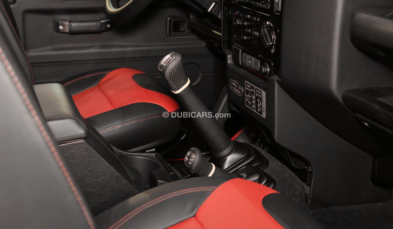 لاند روفر ديفندر