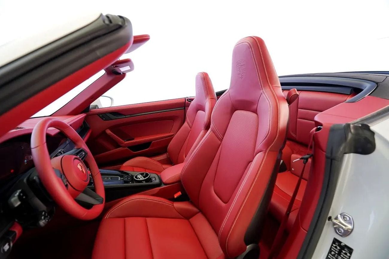 Porsche 911 CARRERA GTS