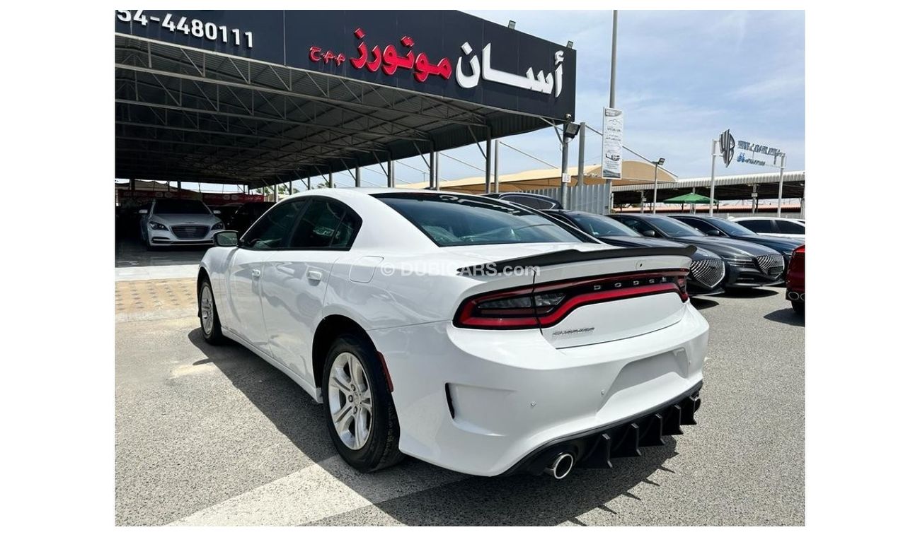 Dodge Charger 3.6L SXT (Base)