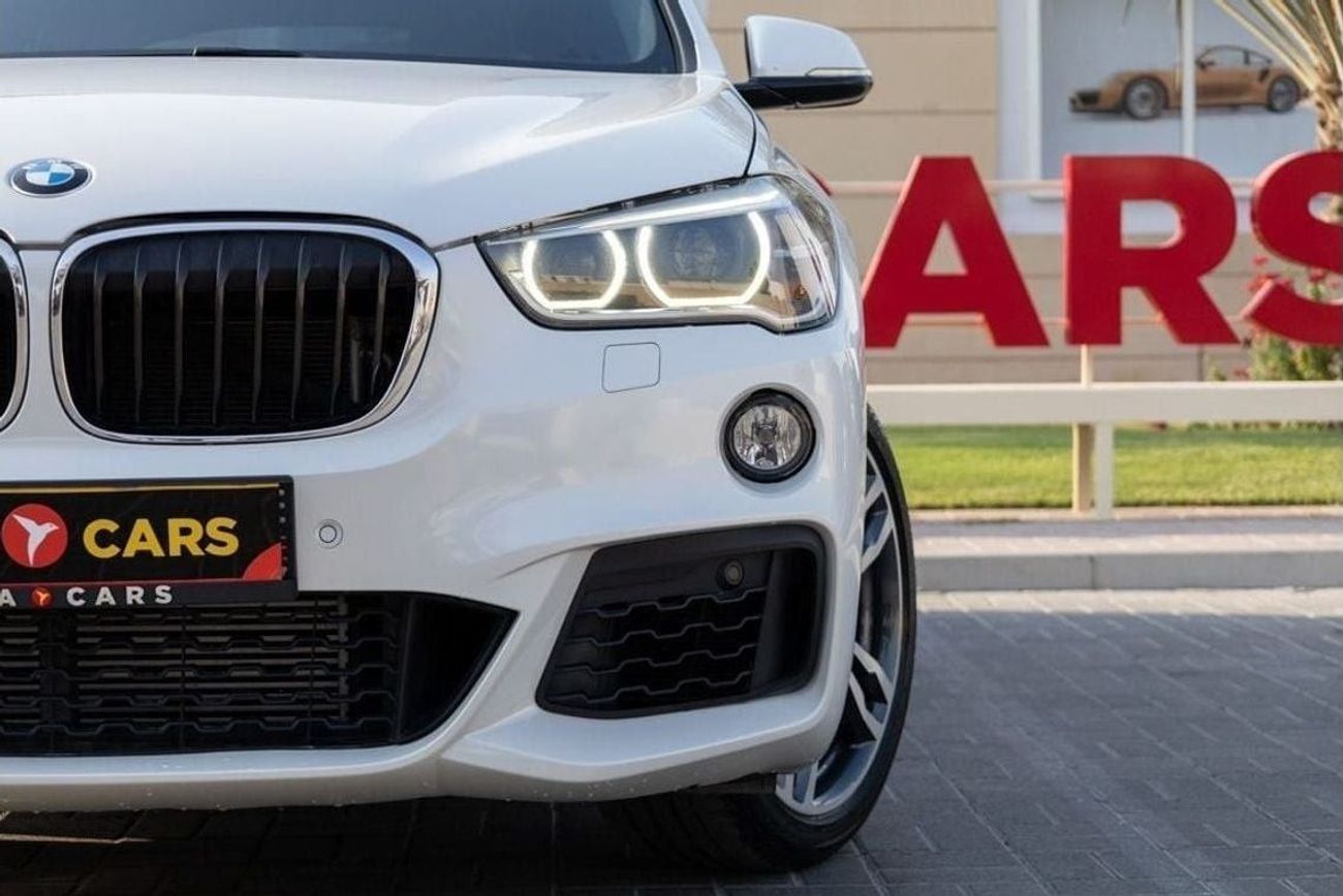 بي أم دبليو X1 xDrive 25i M Sport 2.0L BMW X1 xDrive25i M-Sport 2018 GCC under Agency Warranty with Flexible Down-P