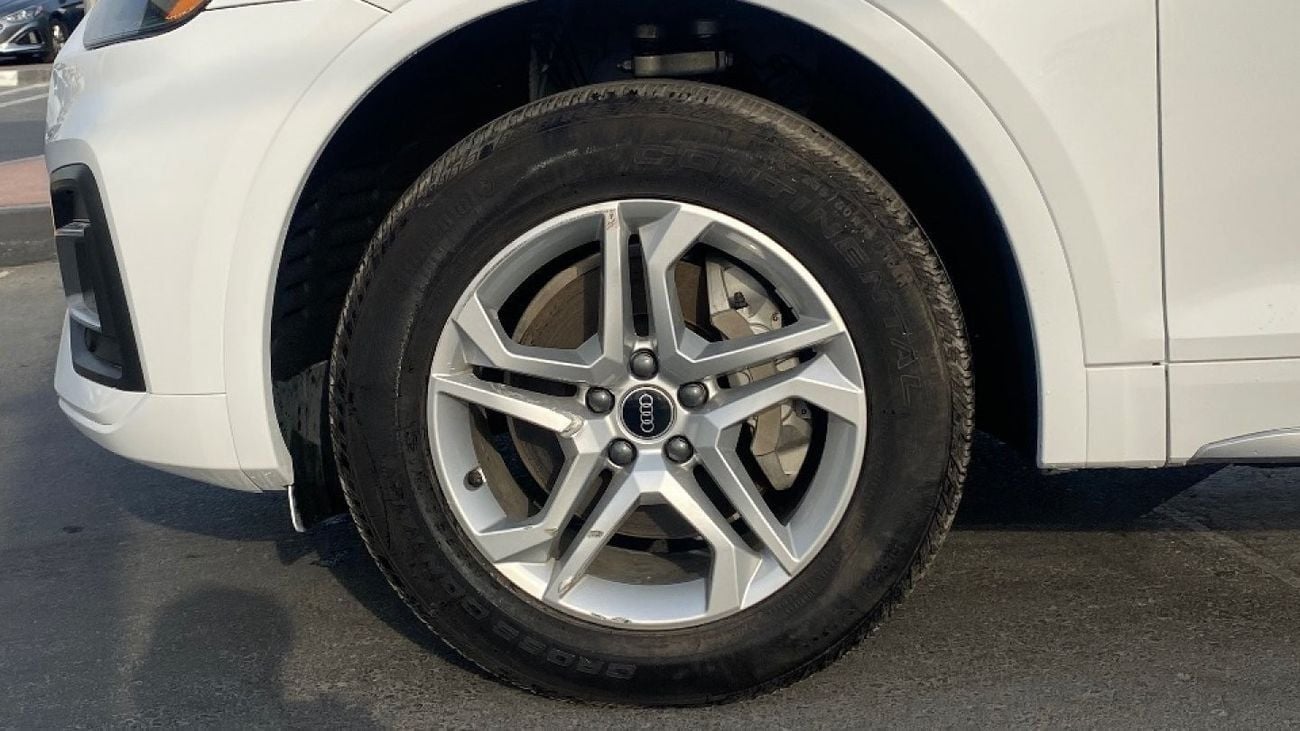 Audi Q5 45 TFSI 2.0L, V4