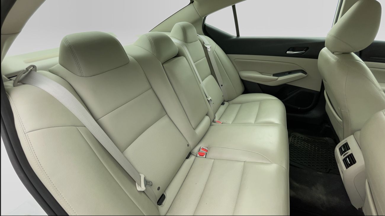 نيسان ألتيما SV 2.5 | بدون دفعة مقدمة | اختبار القيادة في المنزل