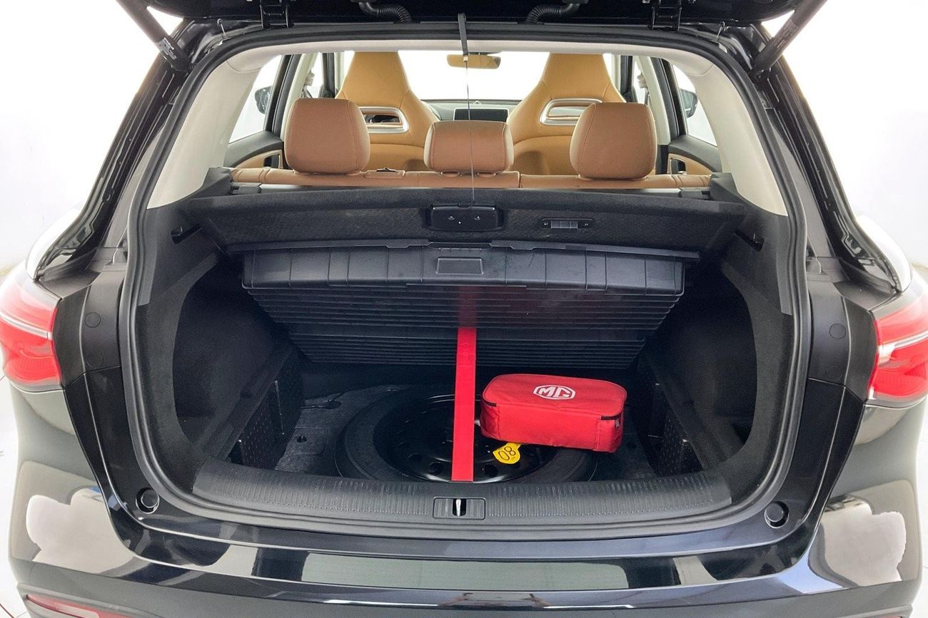 MG HS Trophy | 1 year free warranty | 0 down payment | 7 day return policy