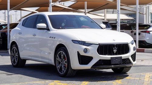 مازيراتي ليفونت Q4