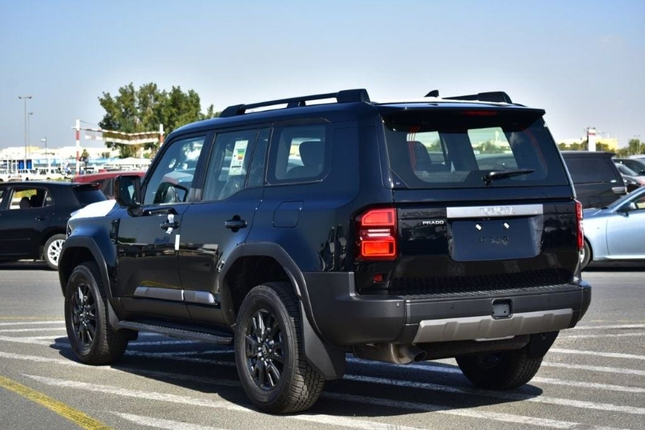 تويوتا برادو TXL-3 2.4L PETROL  4WD 7-SEAT AT