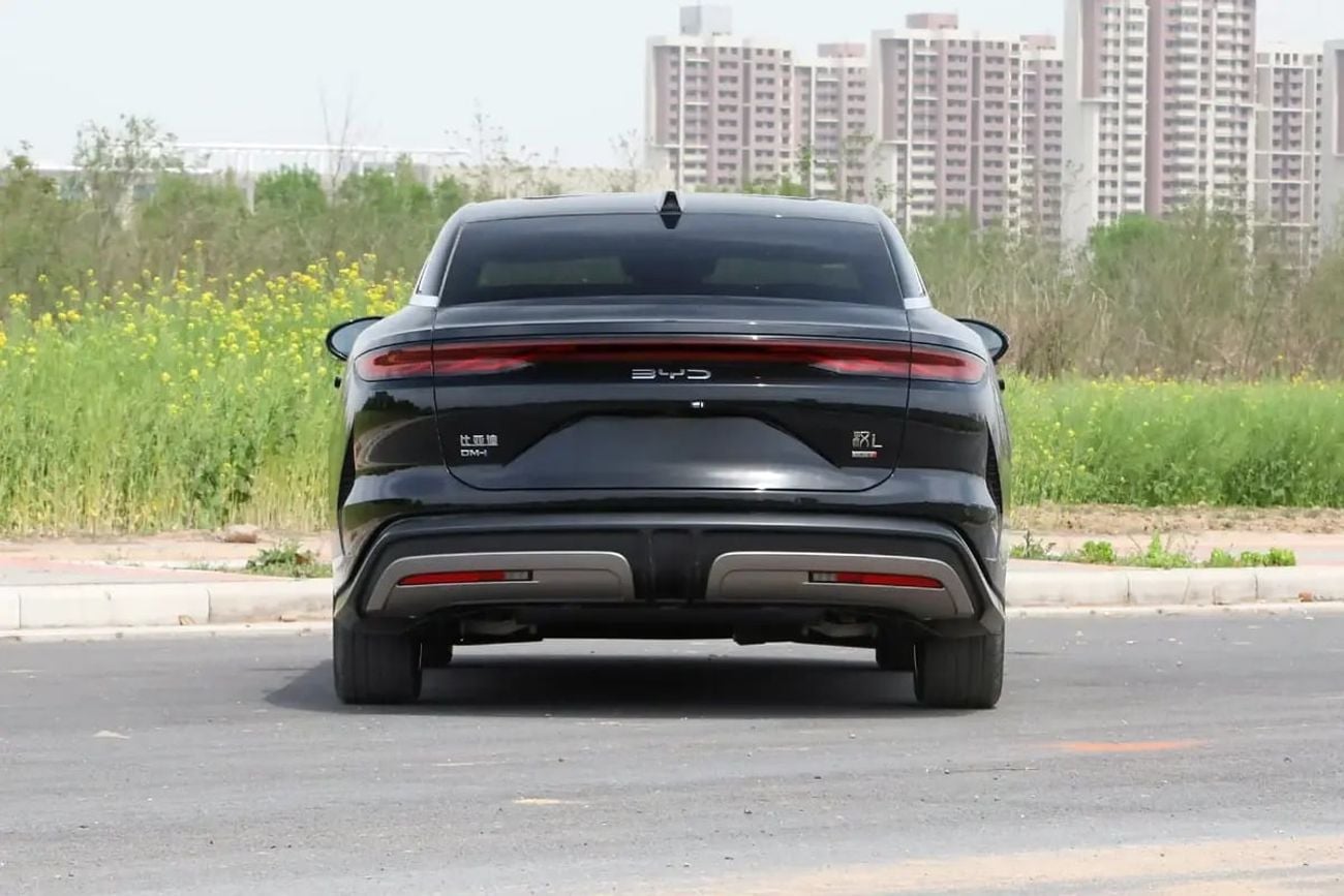 بي واي دي هان L PURE EV 701KM PLATINUM