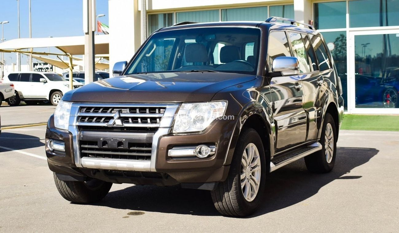 Mitsubishi Pajero VXR