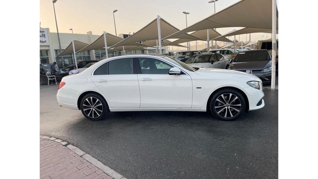 مرسيدس بنز E300 AMG AMG