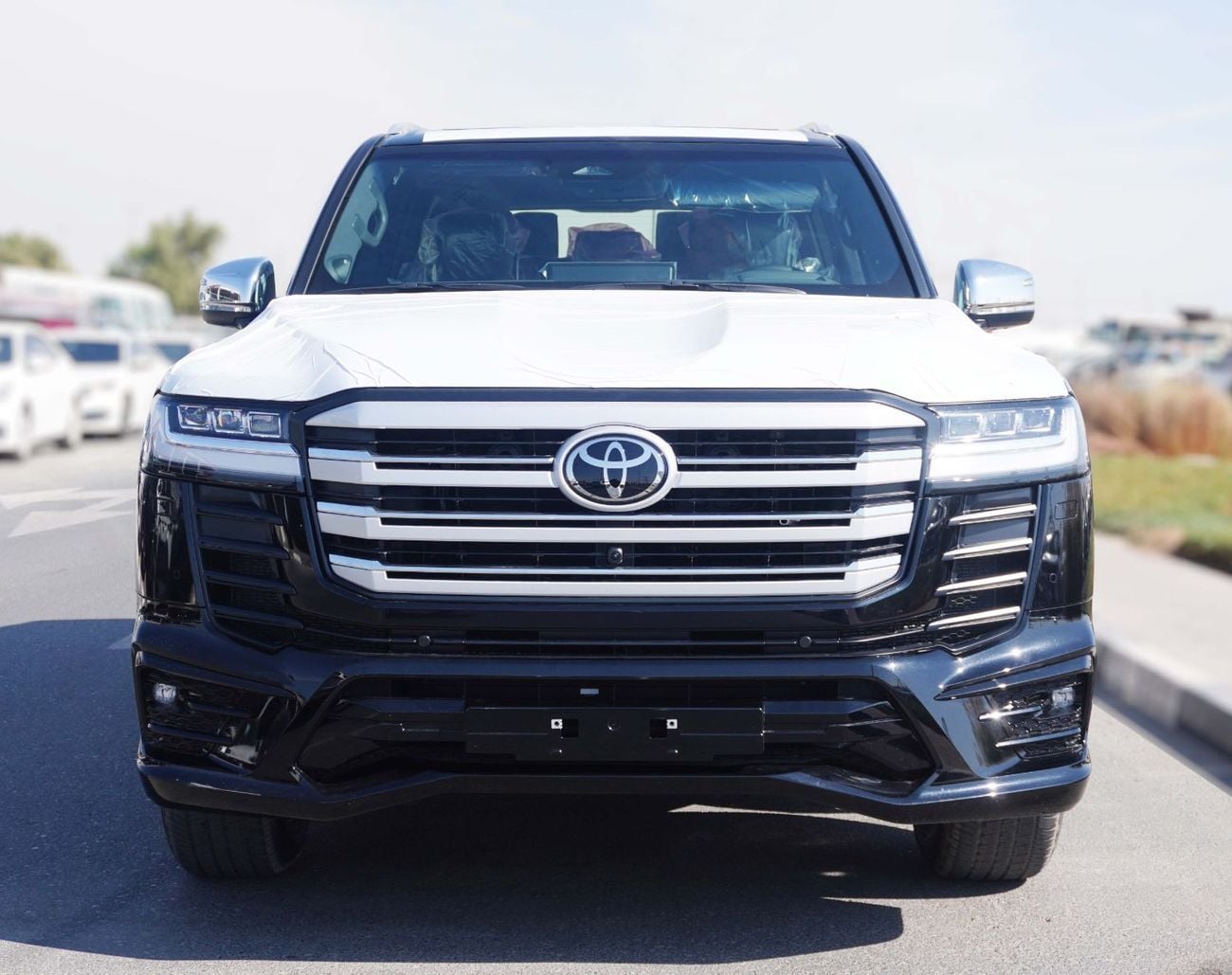 تويوتا لاند كروزر VXR 3.3 TDSL A/T (SIDE STEP, HEAD-UP DISPLAY, 360 CAMERA)