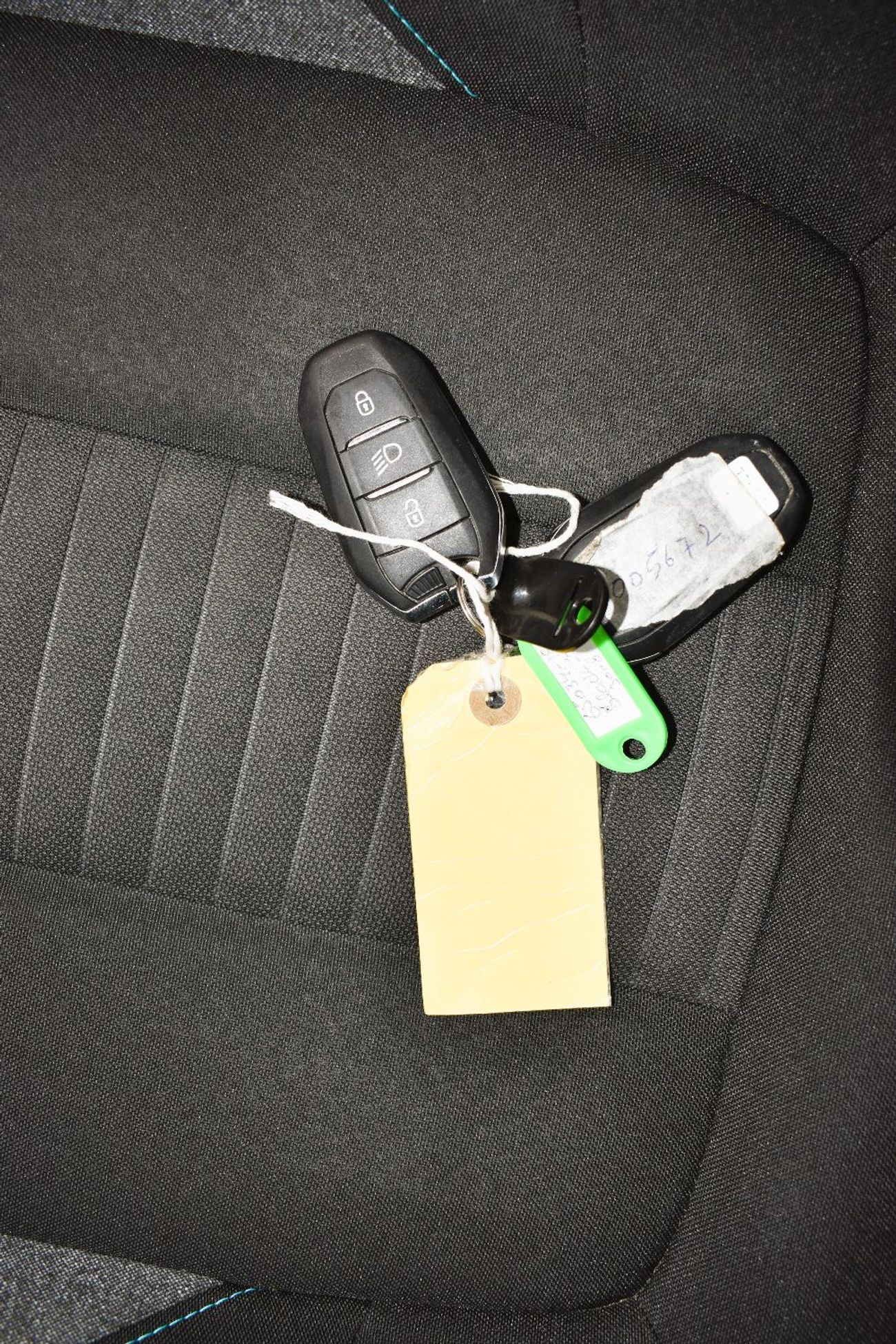 Peugeot 3008 From AED 1069 PM – MASSIVE PRICE DROP. FREE MANUFACTURER WARRANTY