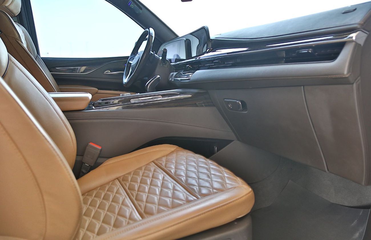 Cadillac Escalade Sport 6.2L AWD Sport 6.2L VIP GCC Specification