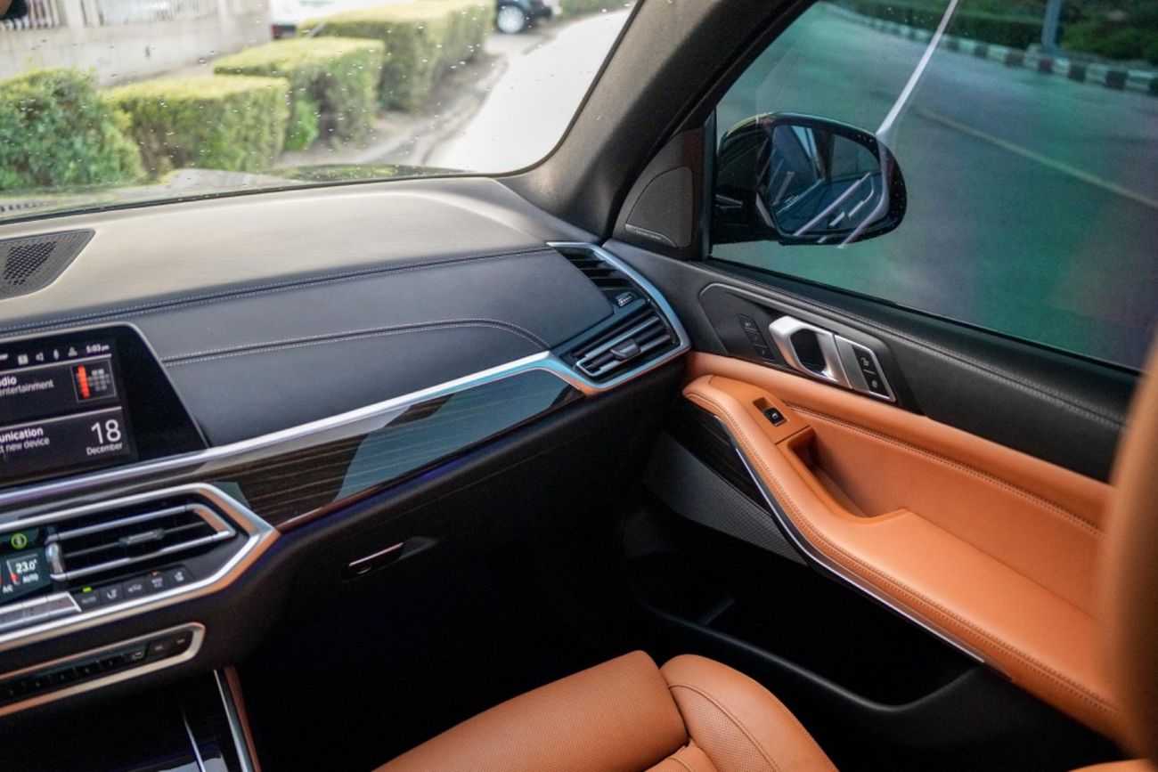 بي أم دبليو X5 BMW X5 xDrive50i M Sport