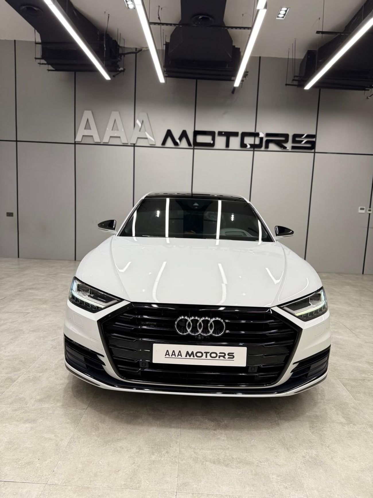 Audi A8 L 55 TFSI quattro Full Option 3.0L | GCC Specs | Full Service History