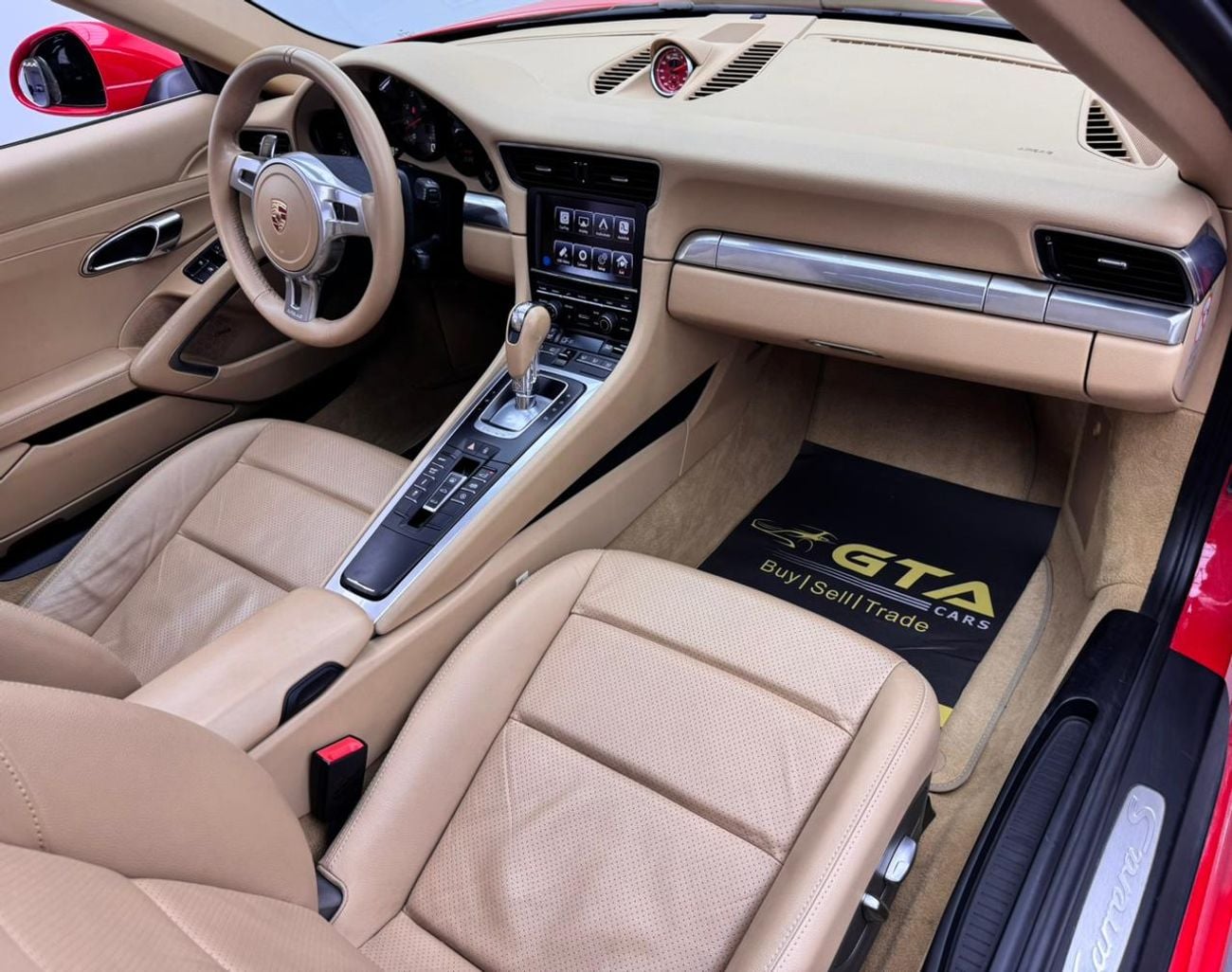 Porsche 911 2013 Porsche 911 Carrera S, Full Porsche Service History, Fully Loaded, Excellent Condition, GCC