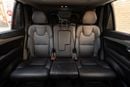 فولفو XC 90 MOMENTUM