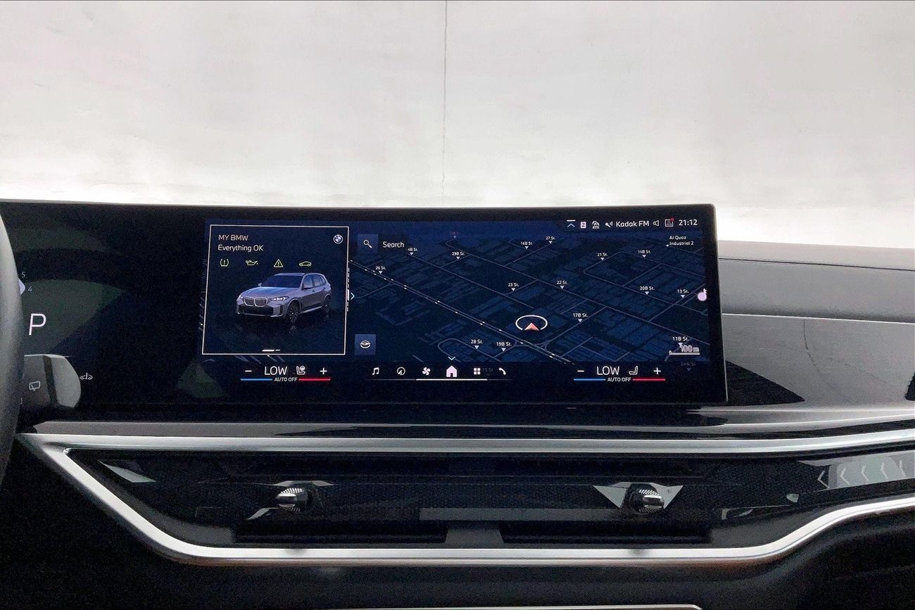 Nissan Sunny SV | 1 year free warranty | 0 Down Payment