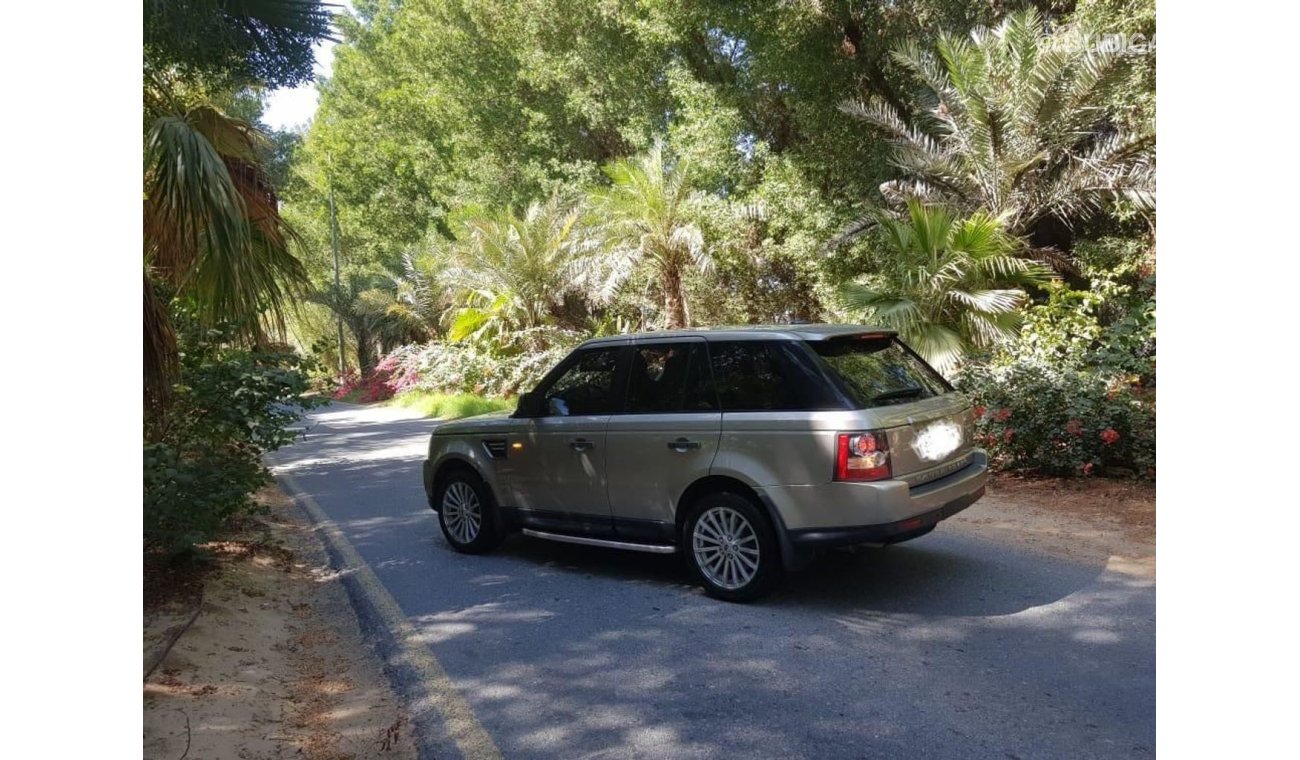 Land Rover Range Rover Sport HSE V8 ////2011GCC//// FULL OPTION //// FULL AGENCY SERVICE HISTORY IN THE DEALERSHIP /