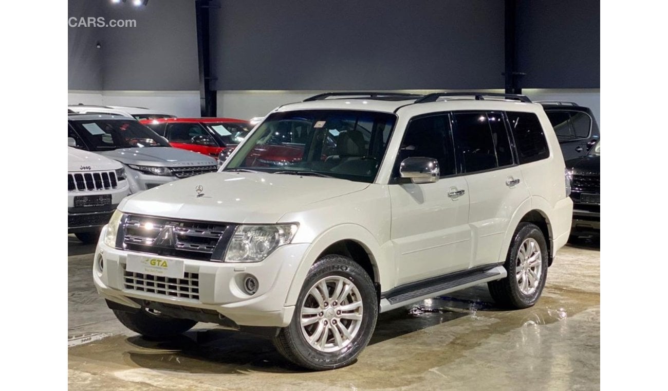 Mitsubishi Pajero 2014 Mitsubishi Pajero 3.8L Platinum, Warranty, Full History, GCC