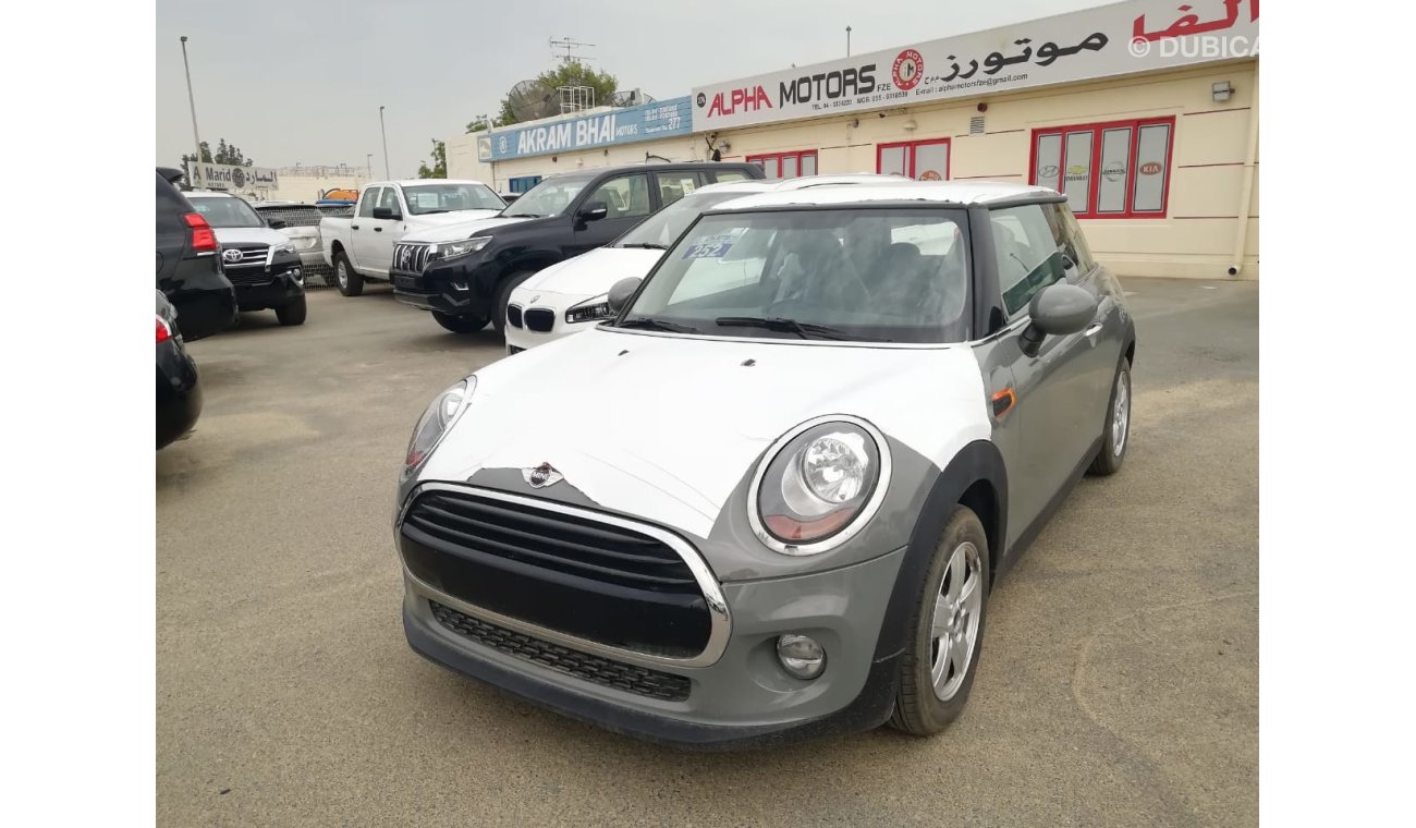 Mini Cooper PETROL MODEL 2017 NEW FOR EXPORT