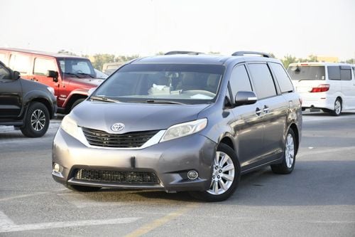 Toyota Sienna LIMITED 3.5L fully loaded for USE UAE AND EXPORT