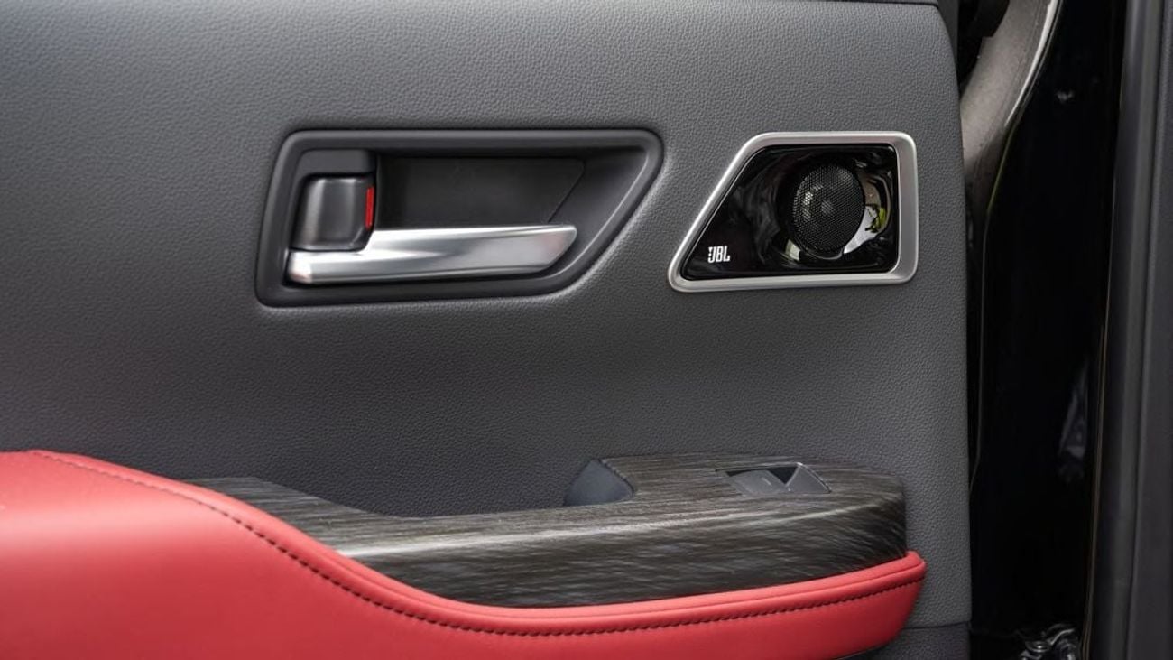 Toyota Land Cruiser Toyota LC300 GR-S 3.3 2025 Full with Radar and headup display