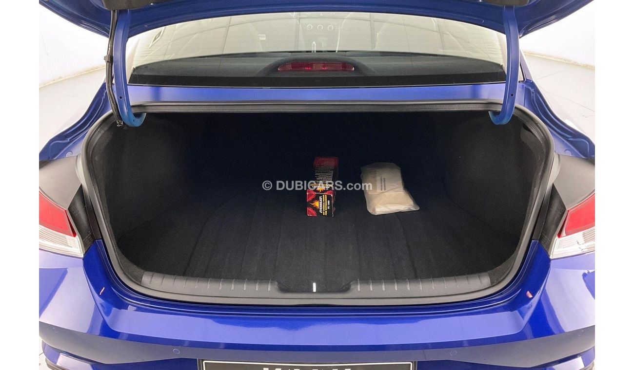 Hyundai Elantra Smart