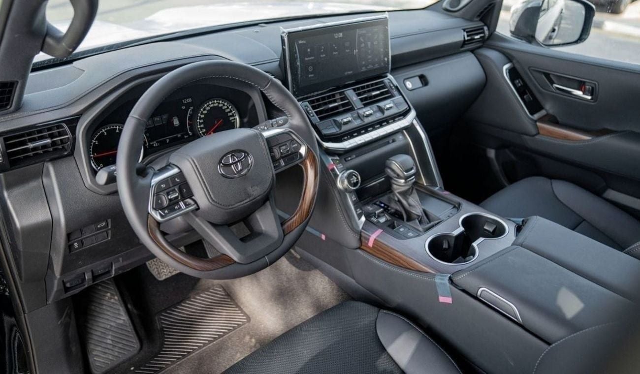 تويوتا لاند كروزر LC300 VX 3.3D AT MY2025 – BLACK