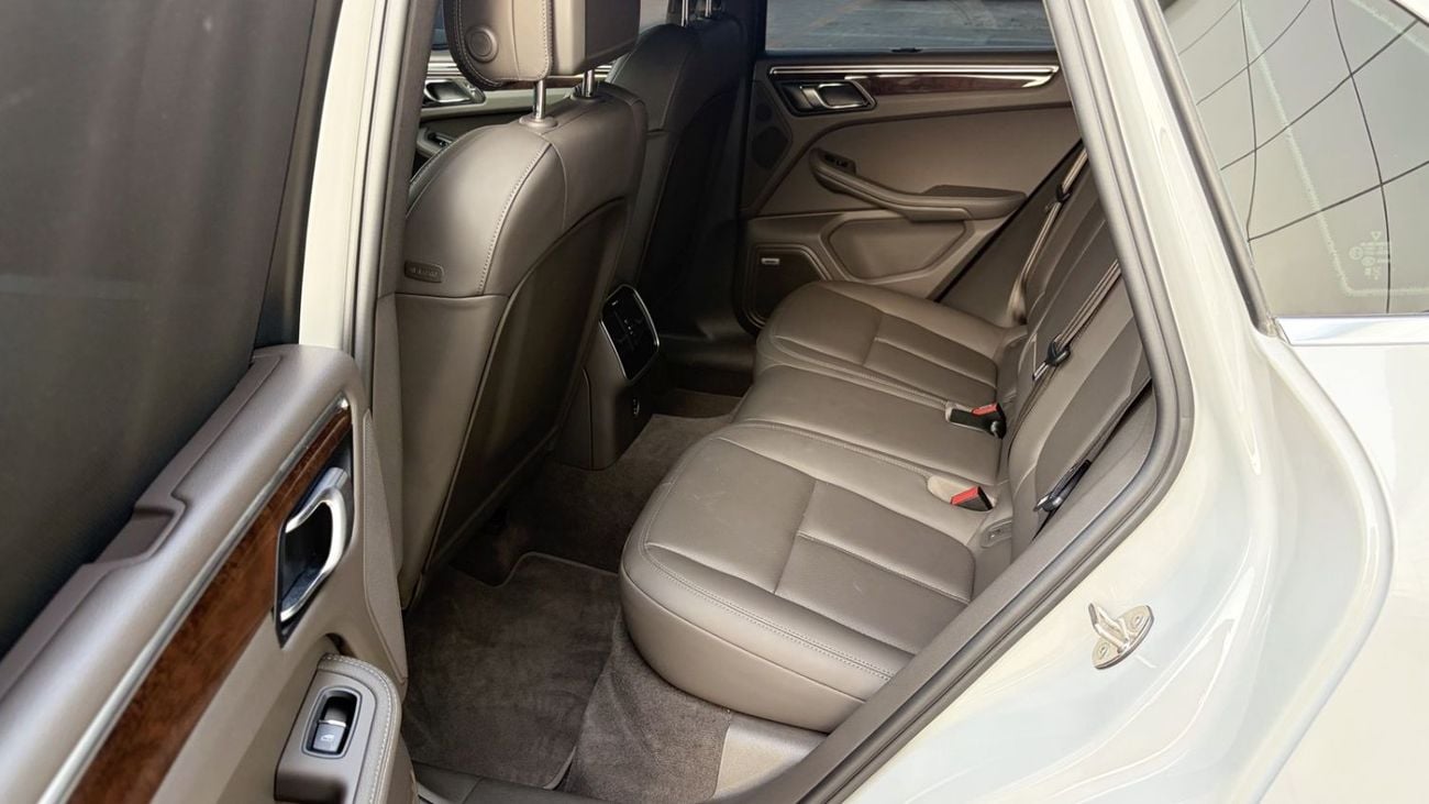 Porsche Macan SERVICE HISTORY | AGENCY WARRANTY | 0% DOWN PAYMENT | CERTIFIED PRE-OWNED |