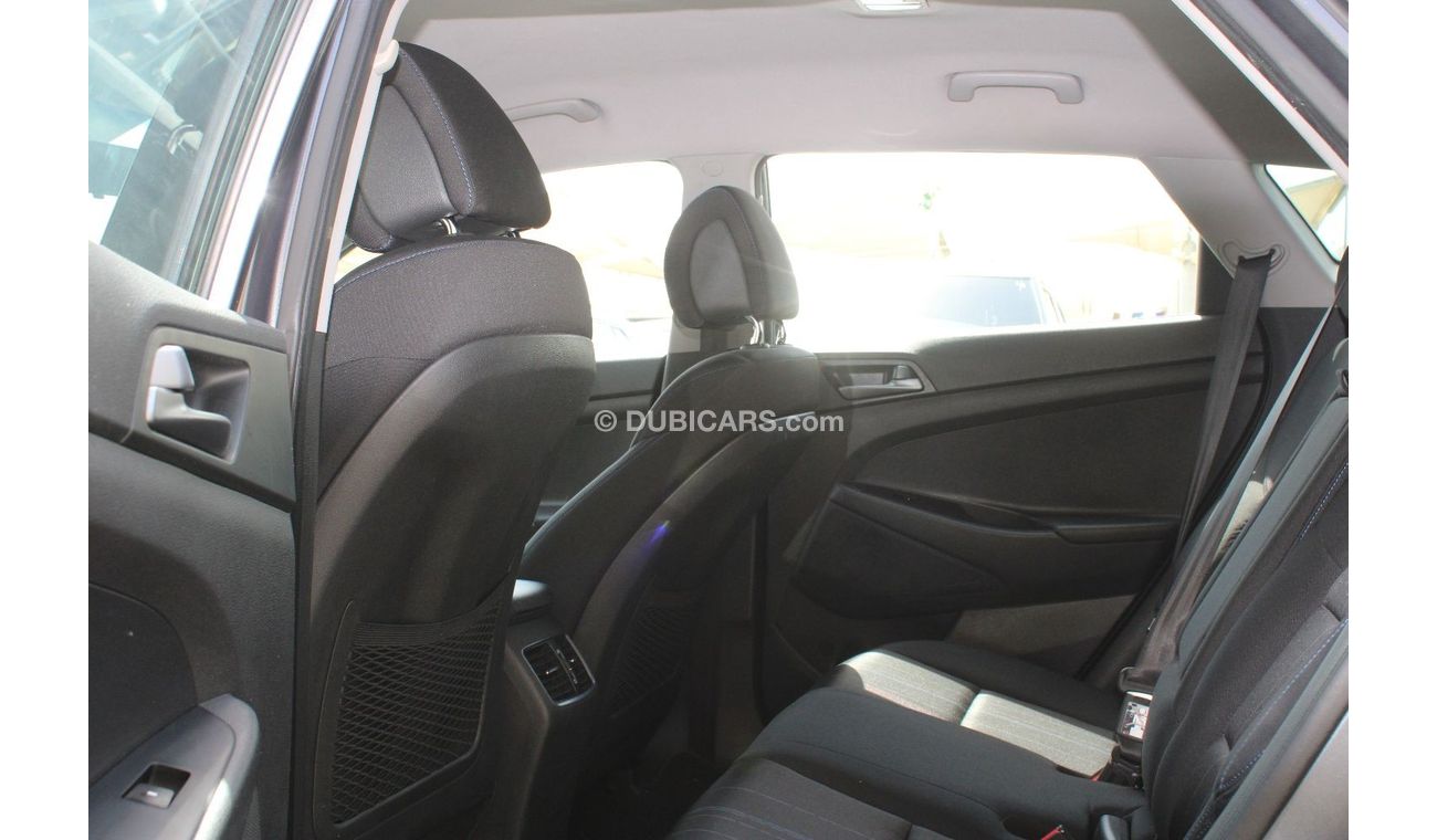 هيونداي توسون GLS خالية من الحوادث - خليجي - دفع رباعي - السيارة بحالة ممتازة من الداخل والخارج