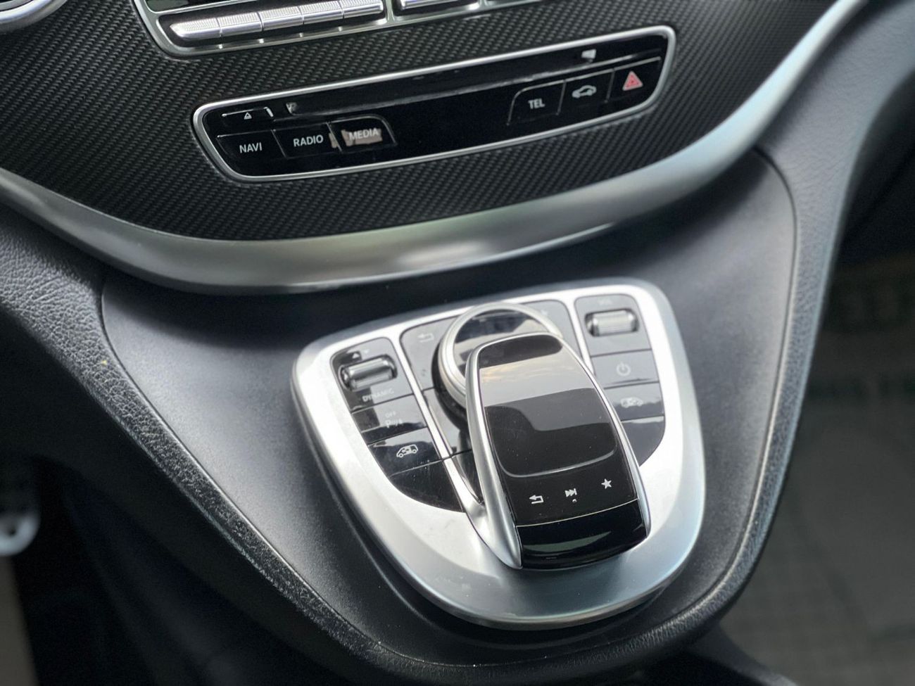 مرسيدس بنز V 250 افانتجارد