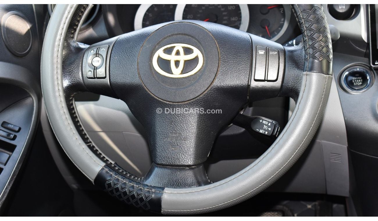 تويوتا راف ٤ موديل 2011 وار أمريكى بصمة  فتحة جلد مثبت سرعة تحكم رنجات حساسات شاشة كاميرا جناح بحالة ممتازة