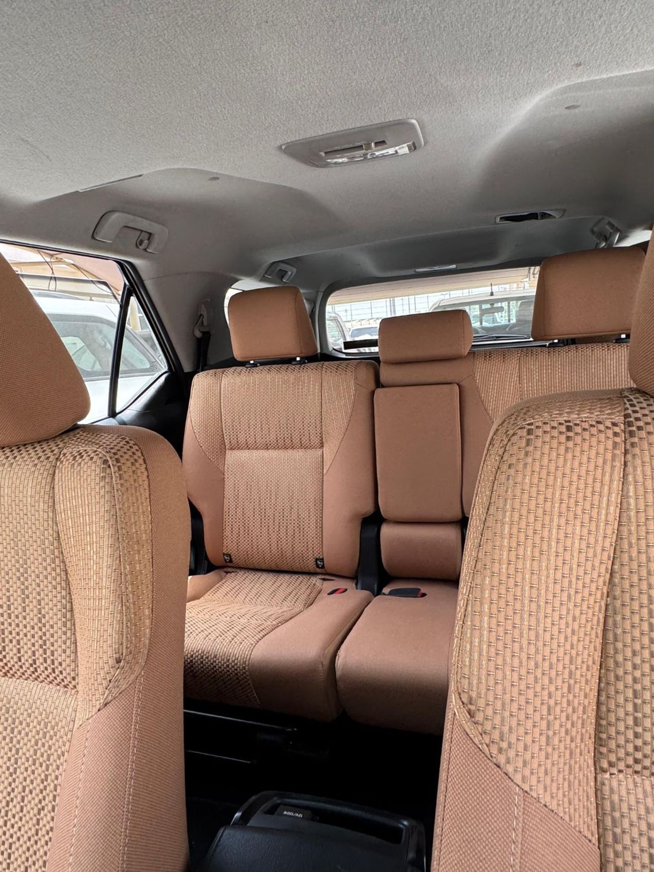 Toyota Fortuner Fortuner 2.7L V4 MY2019 GCC