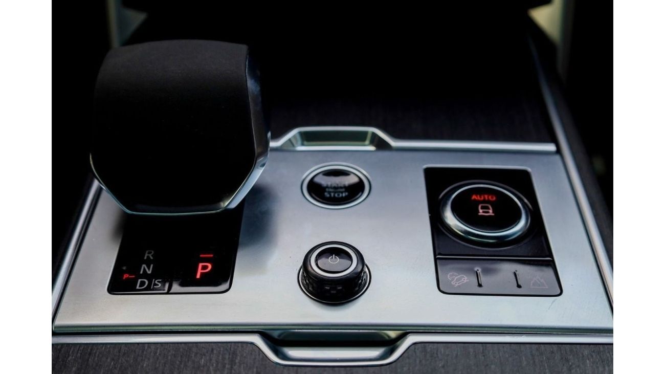 لاند روفر رينج روفر Range Rover Vogue HSE P400 2023 GCC under Agency Warranty with Flexible Down-Payment/ Flood Free.