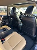 Toyota RAV4 XLE premium Sunroof,Push start,Leather seats