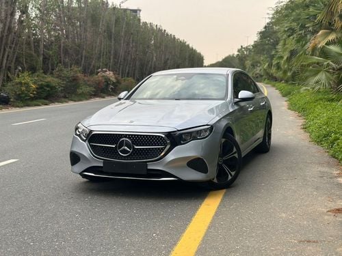 Mercedes Benz E300 Diesel Plug-in Hybrid | 2025 | 2.0L Turbocharged | Europe Specs | Perfect Condition